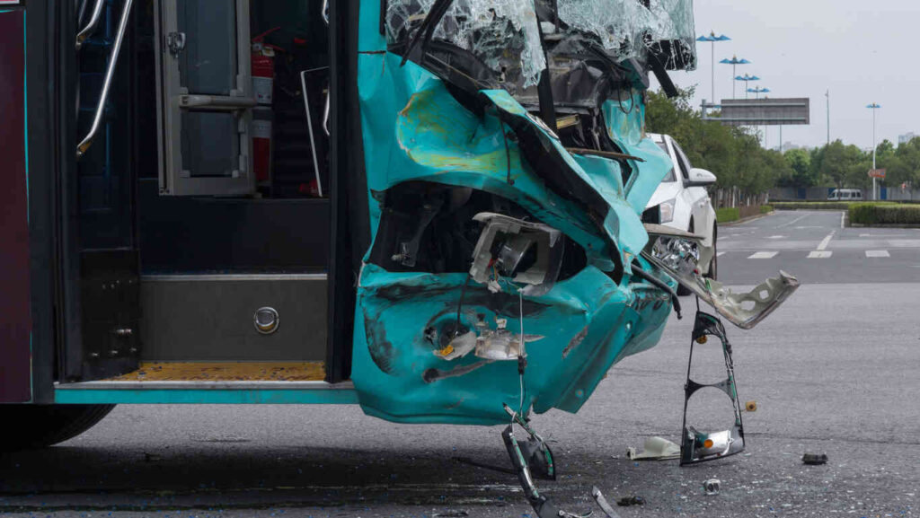  Passenger bus crashed from the front